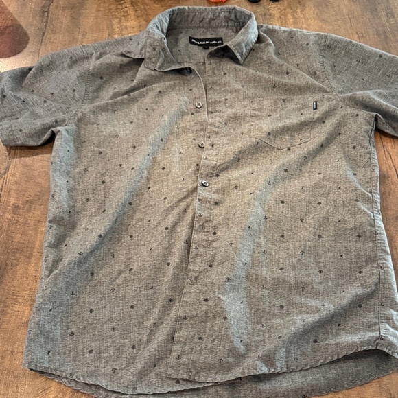Penguin Men's Gray Patterned Button-Down Shirt - Picture 1 of 2